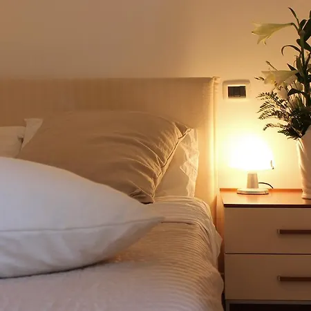 Stresa Apartmanhotel *